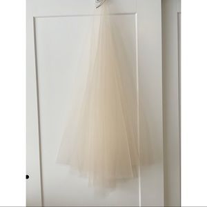 Beatrice Couture Champagne Fingertip Veil